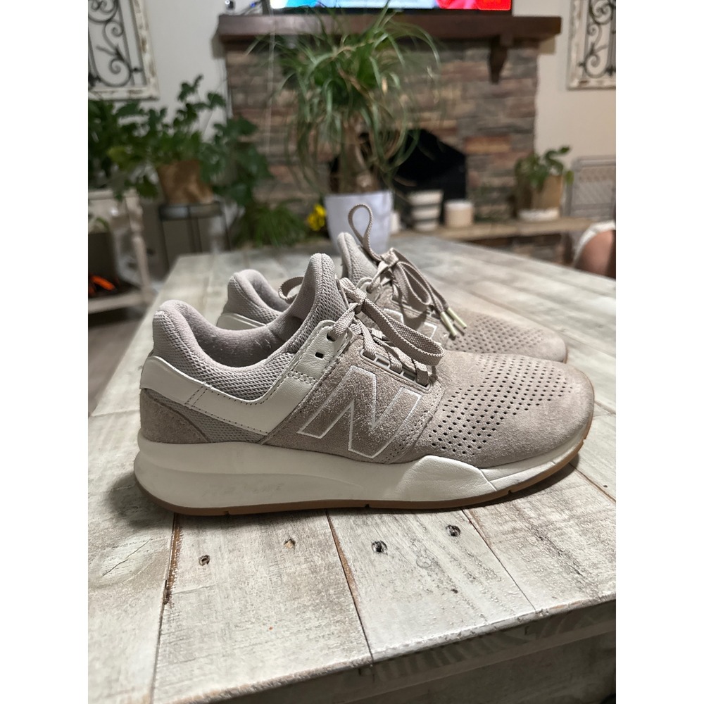 New Balance 247 Womens Taupe Suede REVlite Sneakers WS247PA Size 9